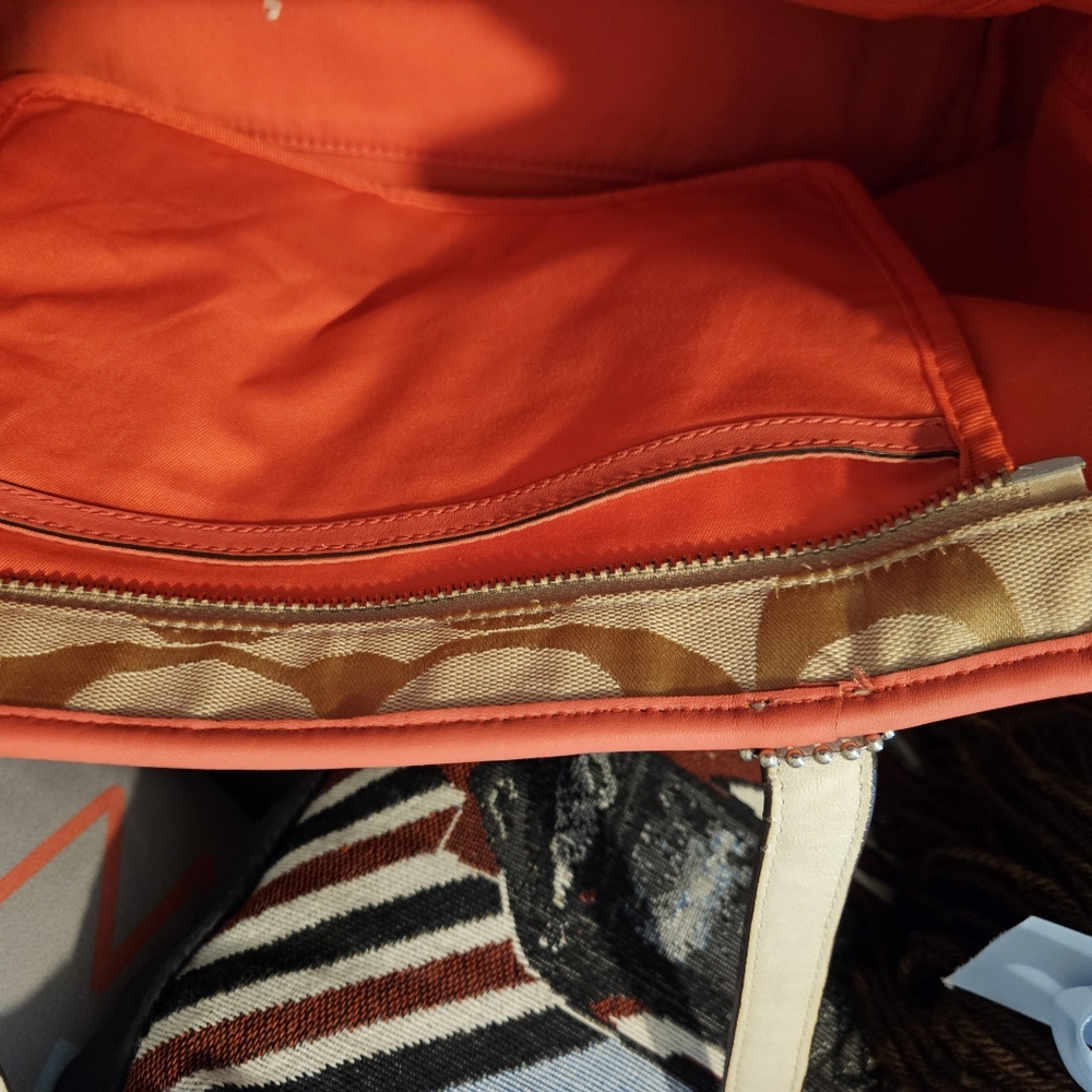 Coach Bag - Picture 4 of 5